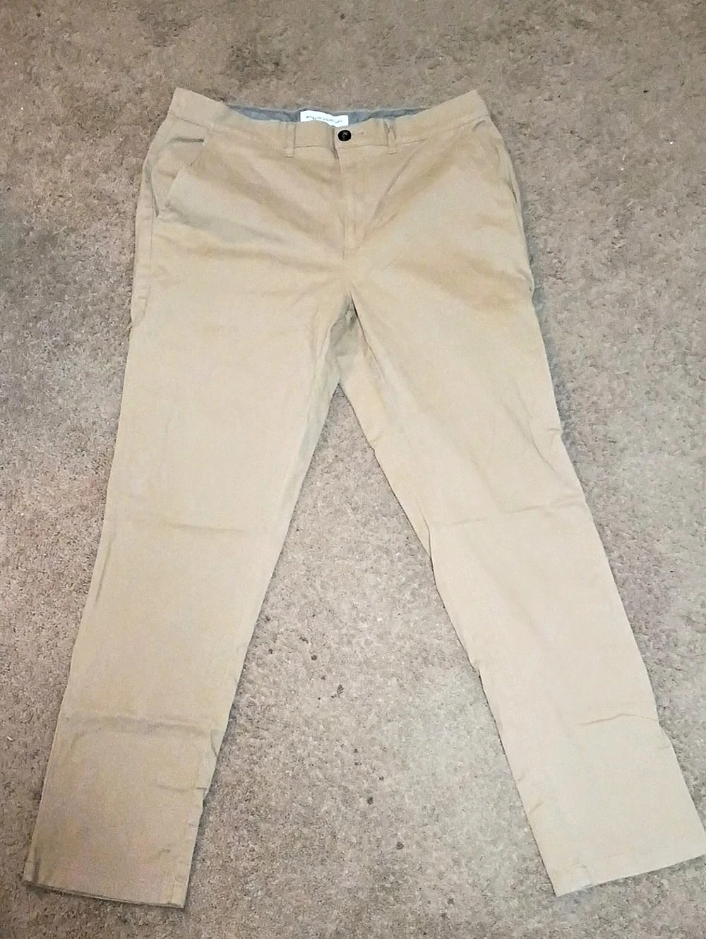 Amazon Essentials Men's Chinos Tan Waist 34W x 33L